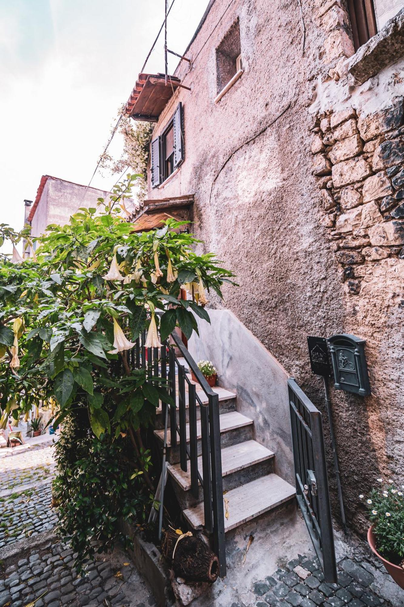 Casina Carina - Intero Appartamento Indipendente Alatri Exterior photo